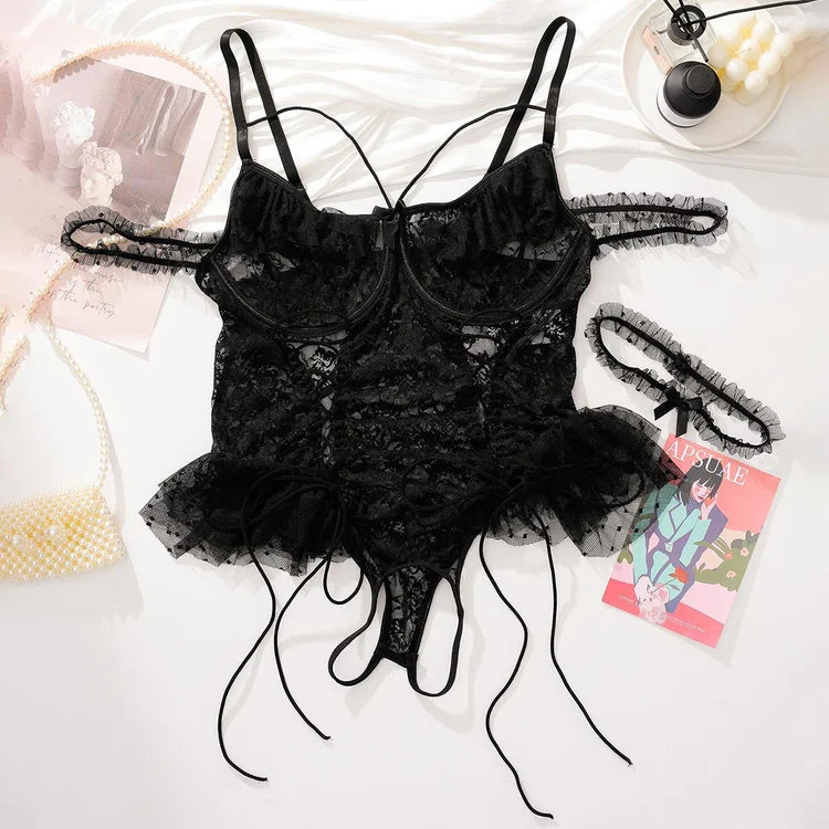 Zmysłowy Gorset z Koronki „Czarująca Noc” Plus Size z Fiszbinami