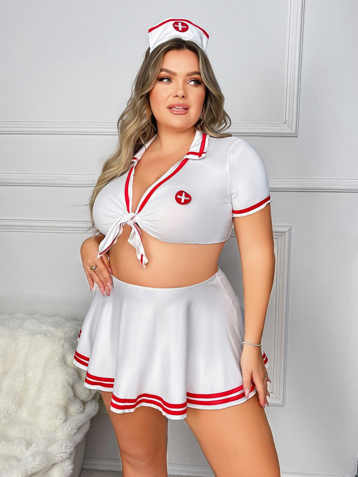 Bielizna Erotyczna Pielęgniarka Plus Size "Gorąca Noc" – 3-Częściowy Komplet Bielizny