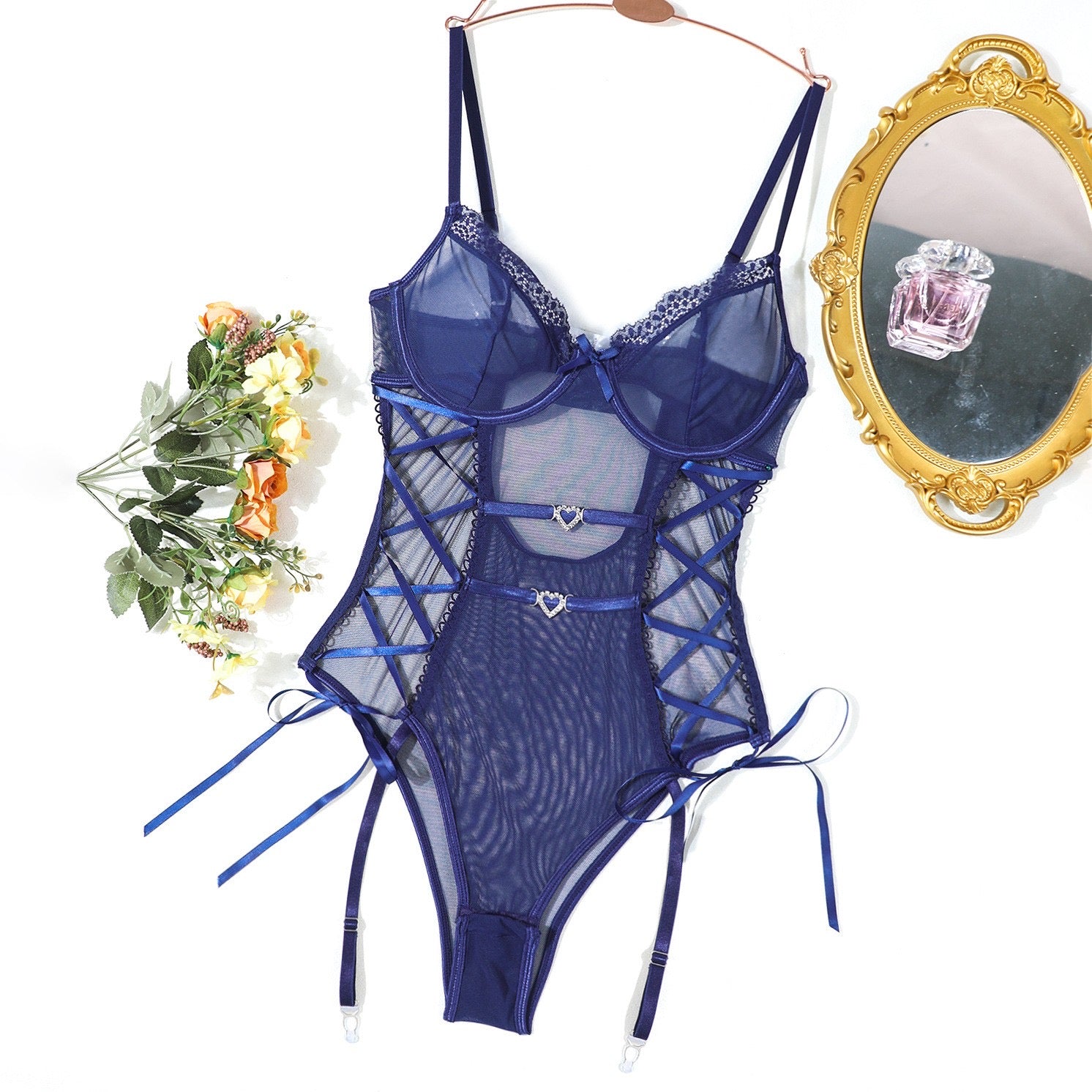 Granatowe Body „Midnight Seduction” z Sznurowaniem i Pasami do Pończoch Plus Size