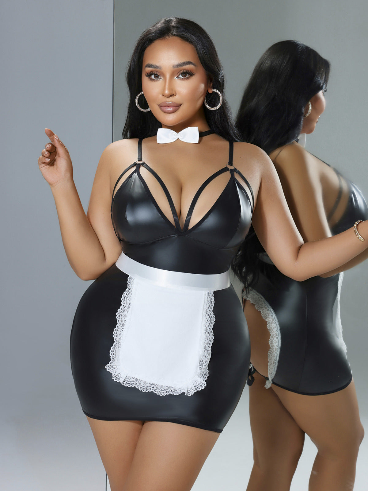 Pokojówka z Pazurem – Kuszący Komplet Bielizny Plus Size